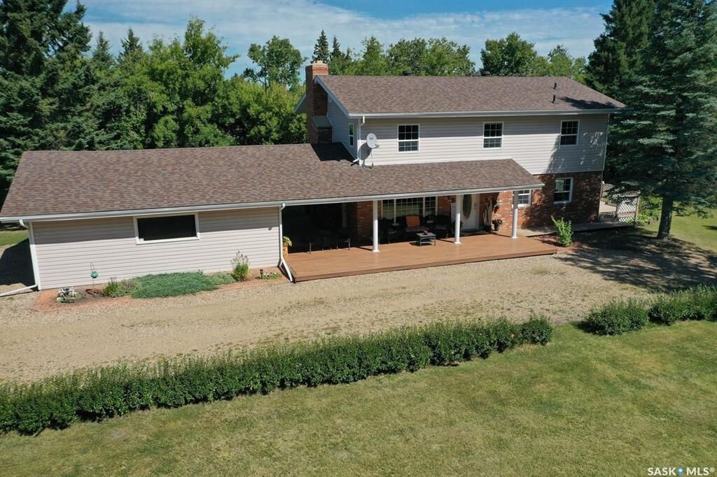 Property Photo:  324 Kalmakoff Avenue  SK S0A 0L0 