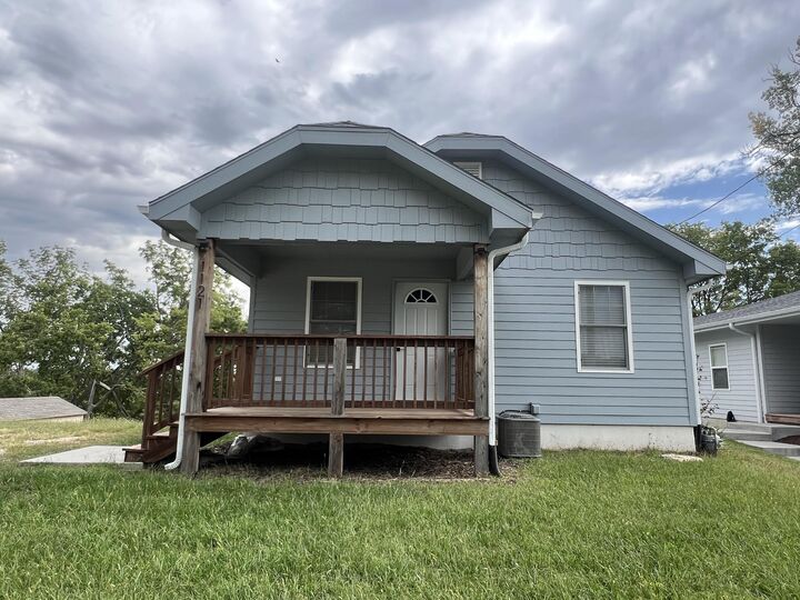 1121 Harmony  Street  Council Bluffs IA 51503 photo