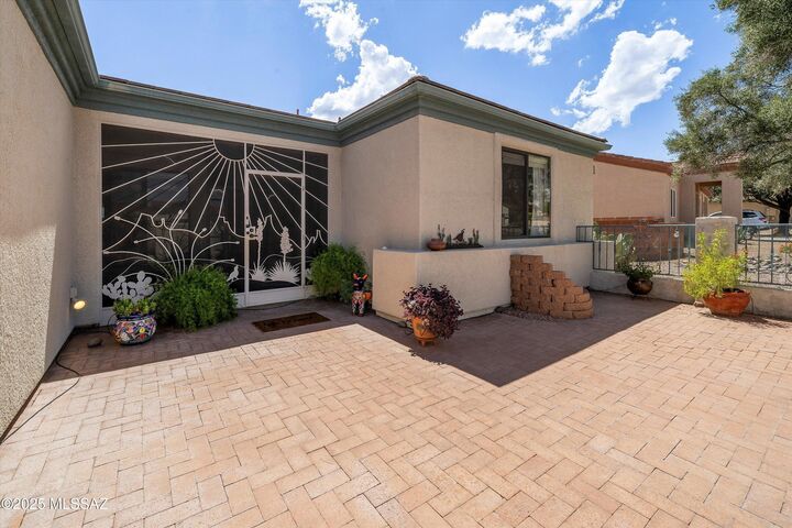 Property Photo: 939 W Ashworth Road AZ 85614