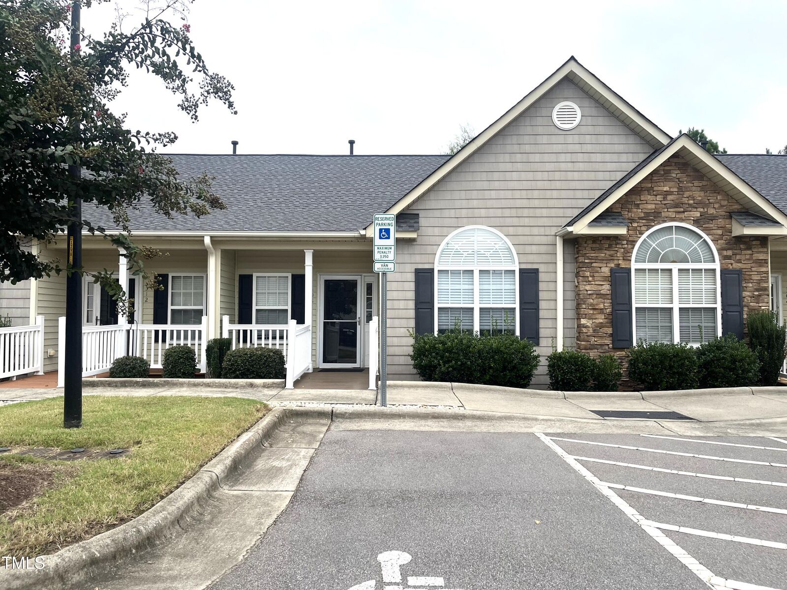 Property Photo:  308 Madres Lane  NC 27560 