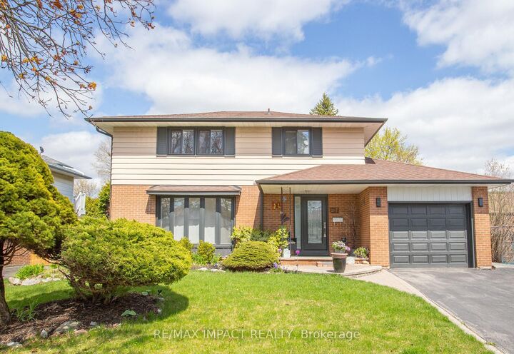 214 Marigold Avenue  Oshawa ON L1G 3G3 photo