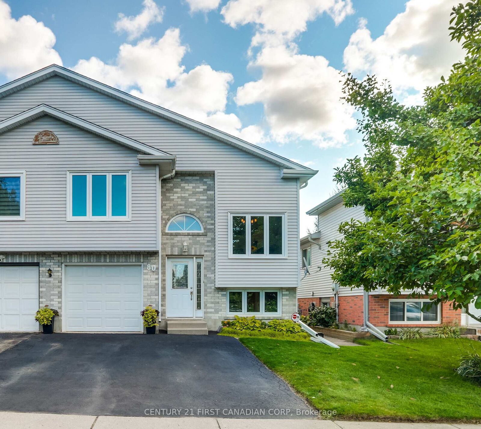 Photo de la propriété: 80 Tanner Drive ON N5W 6B5
