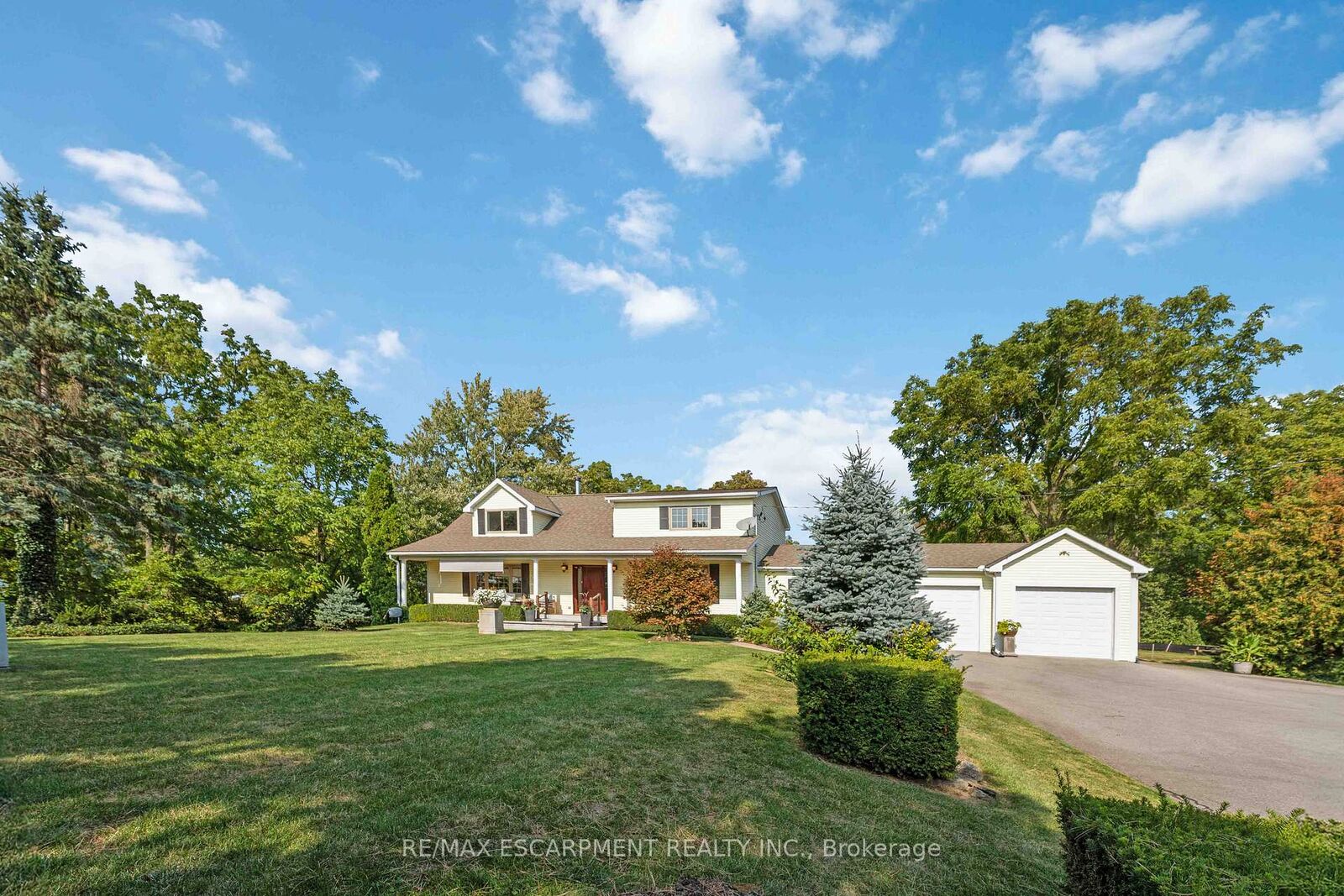 Property Photo:  493 Ridge Road E  ON L3M 0K5 