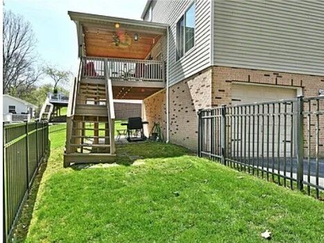 Property Photo:  290 Shady Glen Dr  PA 15108 