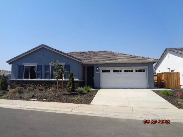 Property Photo: 500 Karnail Street CA 95694