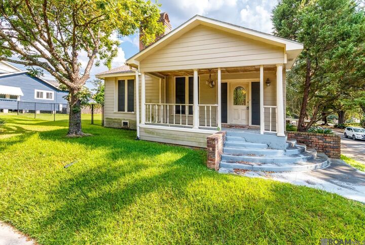 Property Photo:  1201 Park Blvd  LA 70806