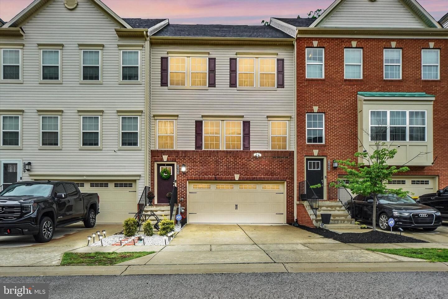 Property Photo:  8346 Daydream Crescent  MD 21122 