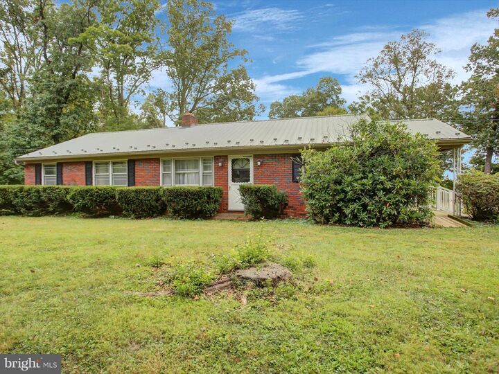 Property Photo: 5500 Charlestown Road PA 17236