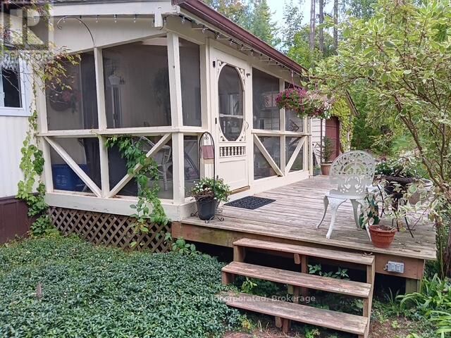 Property Photo: 213 Chestnut Drive South ON N0M 1G0