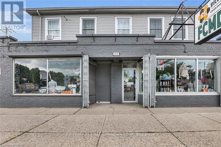 Property Photo: 213 Wellington Street ON N6B 2L2