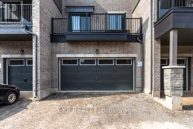 Property Photo:  3255 Sixth Line  ON L6H 7C5 