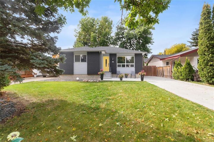 86 Meadow Lake Drive  Winnipeg MB R2C 4K3 photo