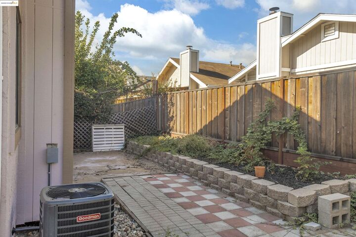 Property Photo:  4309 Beechnut Ln  CA 94561 