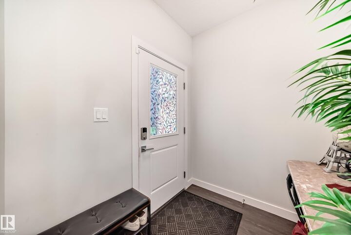 Property Photo:  7430 Creighton Place SW  AB T6W 3Z4 