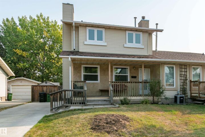 9409 173 Street NW  Edmonton AB T5T 3G4 photo