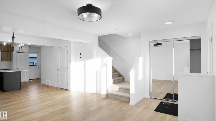 Property Photo:  240 Savoy Crescent  AB T8H 0Z5 