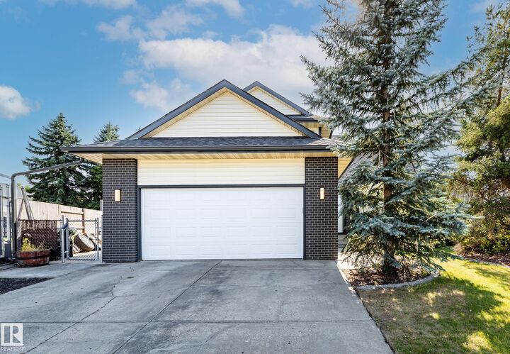25 Carmel Court  Sherwood Park AB T8A 5A4 photo