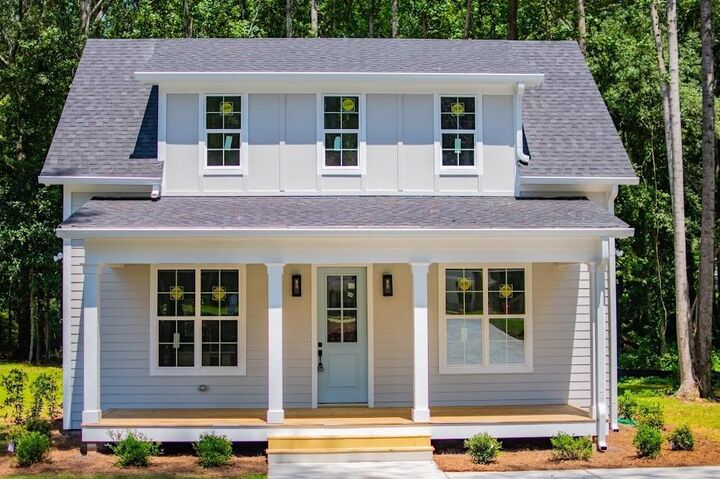 Property Photo:  479 West Avenue  GA 30108 
