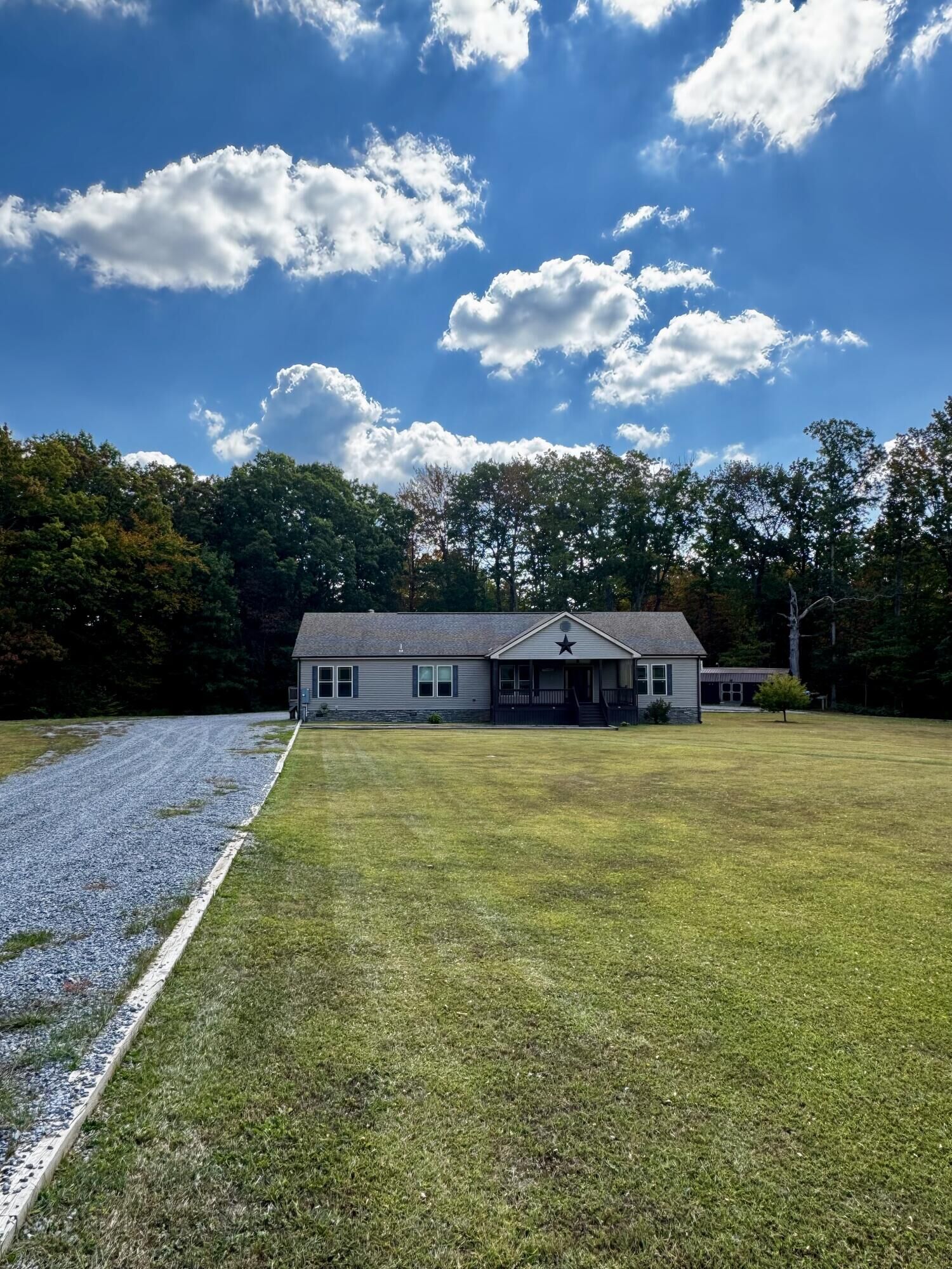 Property Photo:  10292 Canvas Nettie Rd  WV 26681 