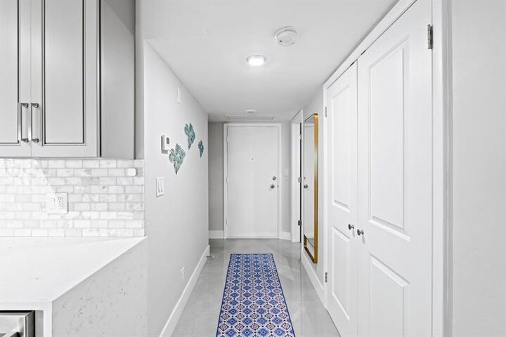 Property Photo:  3850 Galt Ocean Dr 1808  FL 33308 