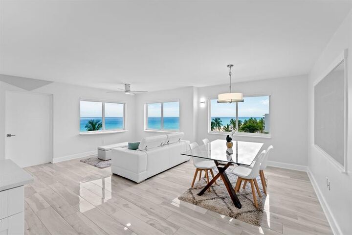 Property Photo:  300 Oregon St 501  FL 33019 