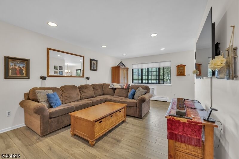 Property Photo:  14 Foxwood Dr E  NJ 07950 