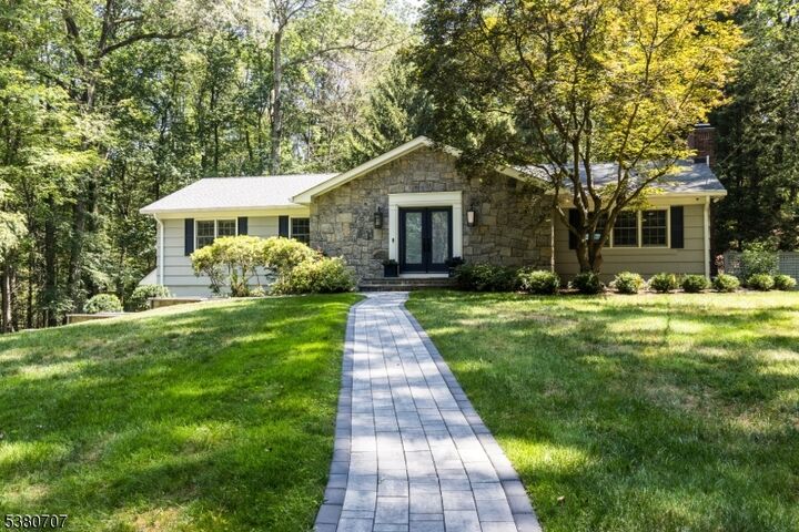 34 Spruce Pl  Bernardsville Boro NJ 07924 photo