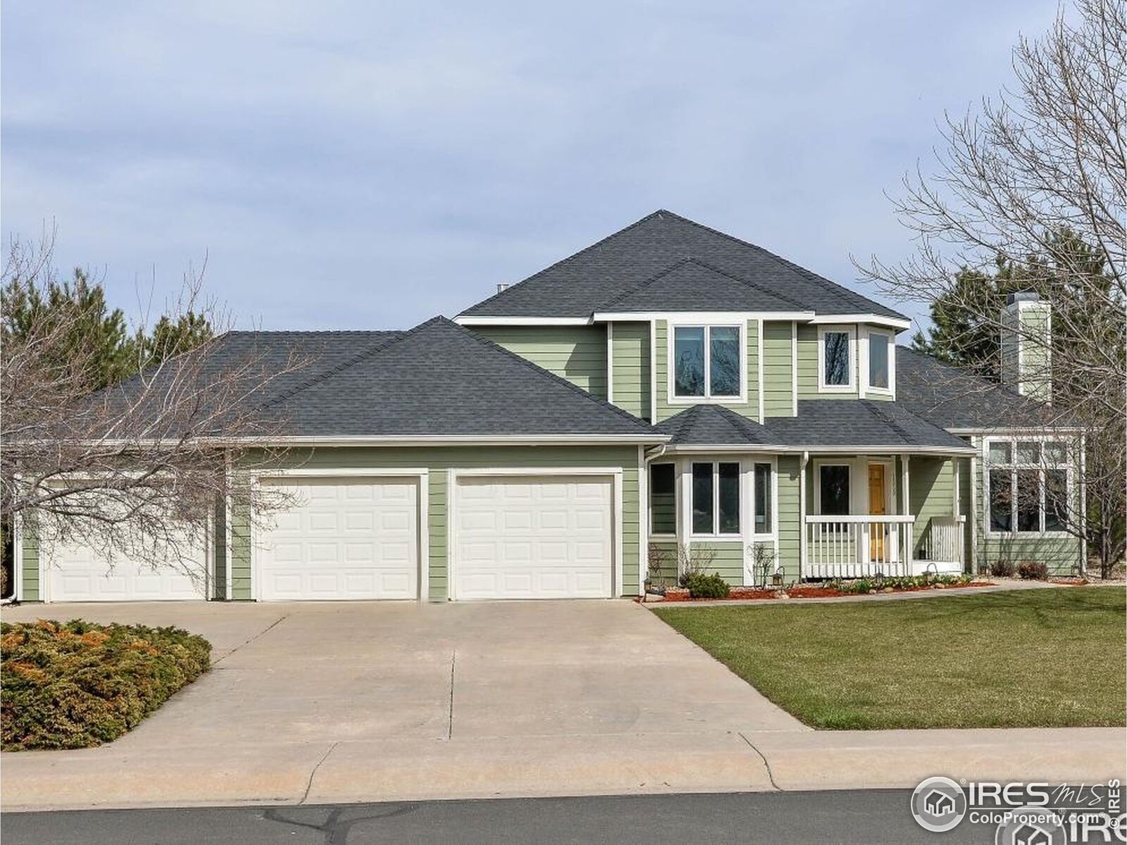 Property Photo:  7330 Silvermoon Ln  CO 80525 