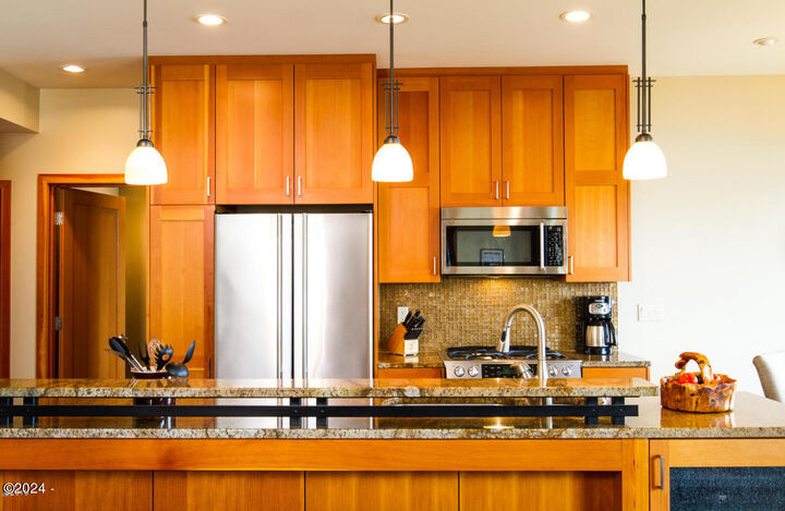 Property Photo:  33000 Cape Kiwanda, Unit 2 Wk 38 Drive  OR 97135 