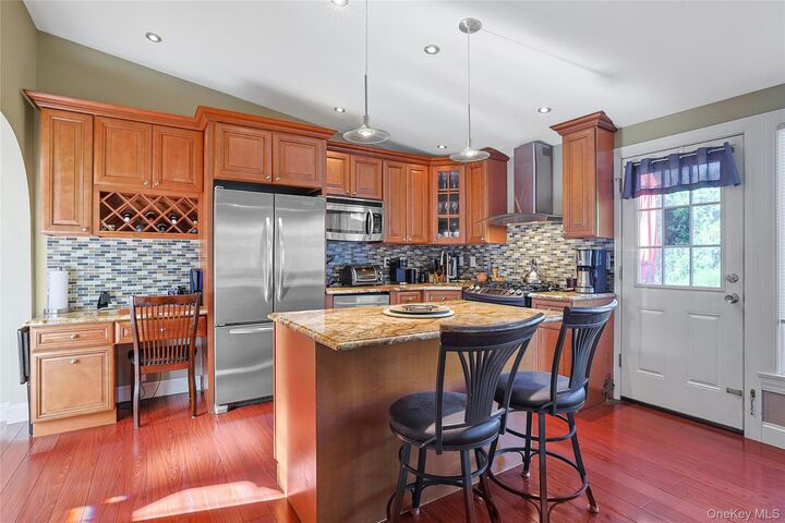 Property Photo:  1795 Morningview Drive  NY 10598 