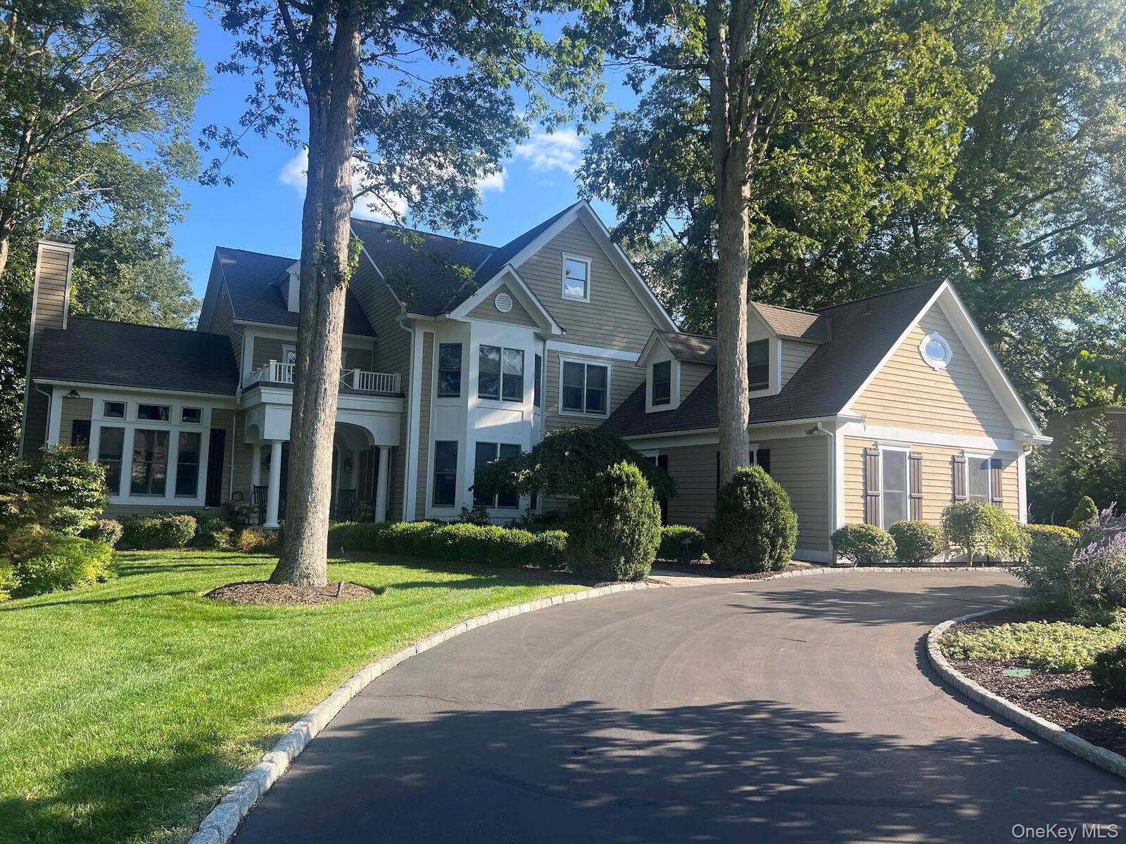 Property Photo:  6 Gooler Court  NY 10980 