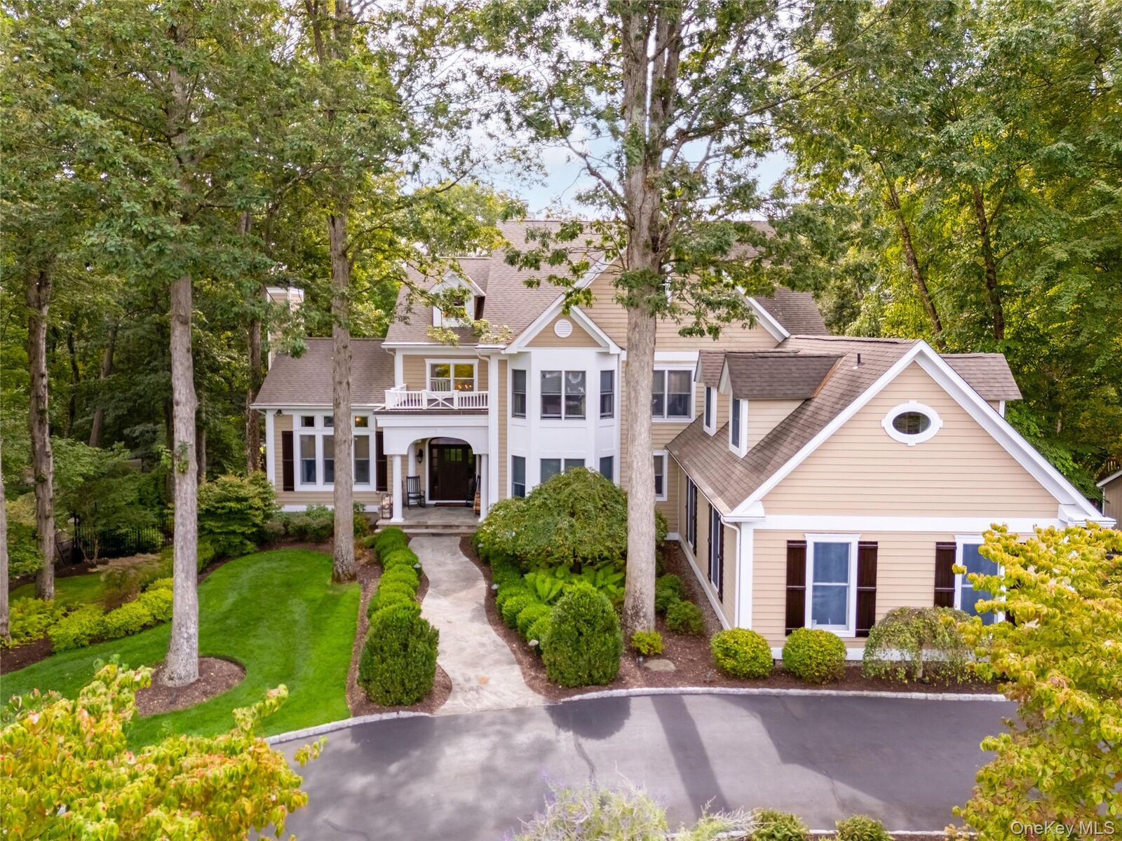 Property Photo:  6 Gooler Court  NY 10980 