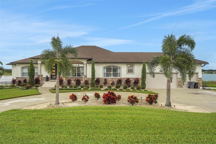 Property Photo: 5911 Old Berkley Road FL 33823