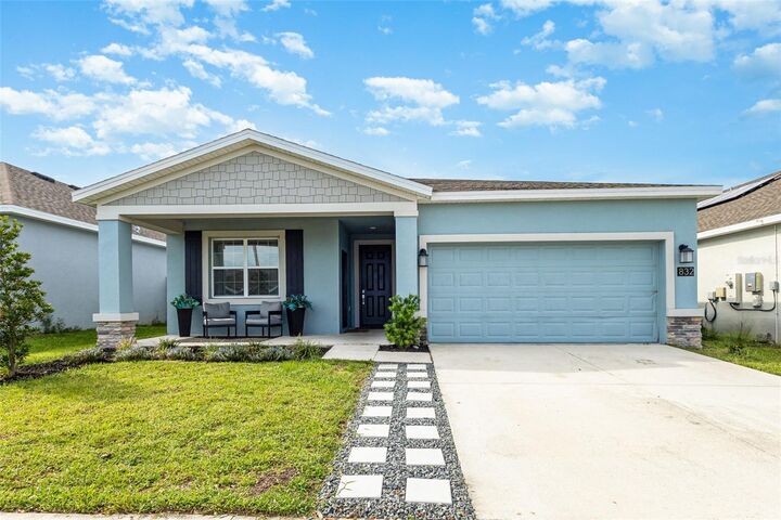 Property Photo:  832 Ofanto Way  FL 33844 