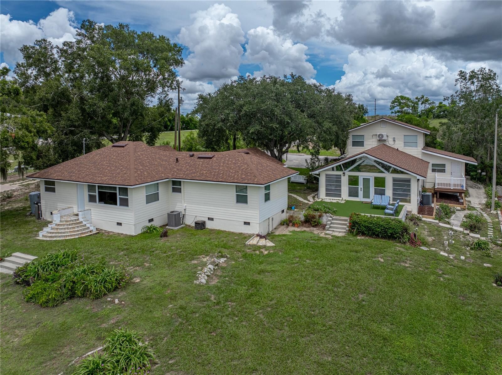 Property Photo:  724 Masterpiece Road  FL 33898 
