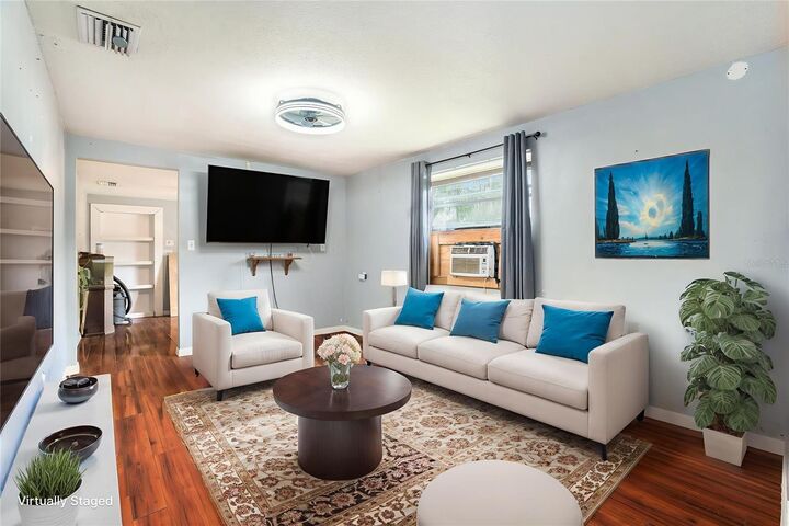 Property Photo: 3007 N 76th Street FL 33619