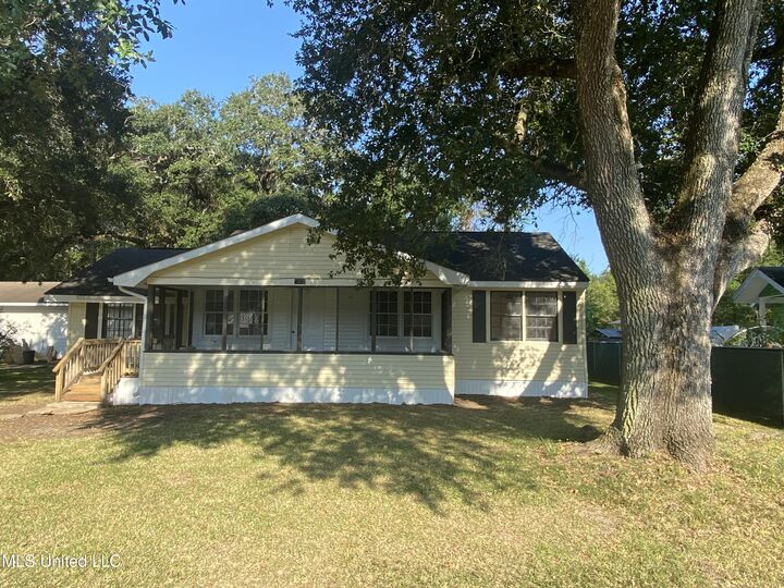 Property Photo:  6908 Barnes Road  MS 39563 