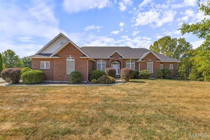847 Valley Brook Drive  Farmington MO 63640 photo