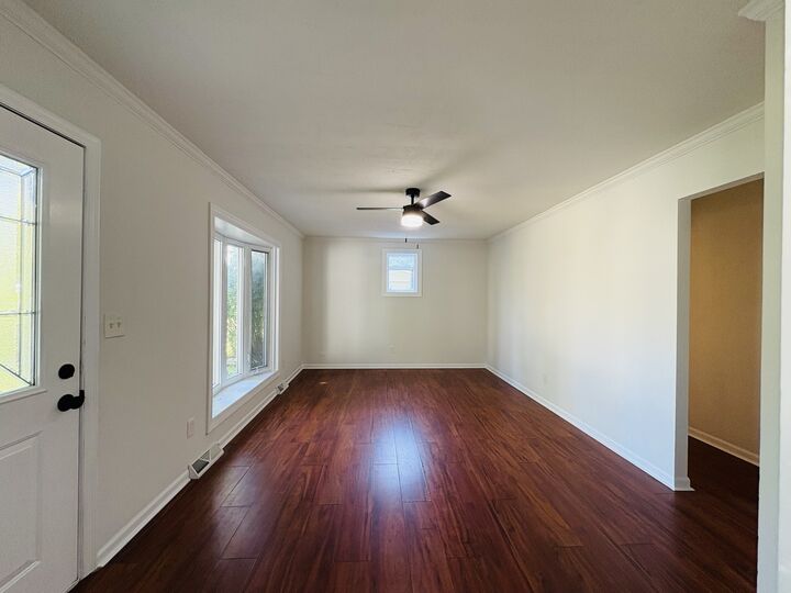 Property Photo:  360 Catherine Street  IL 60505 