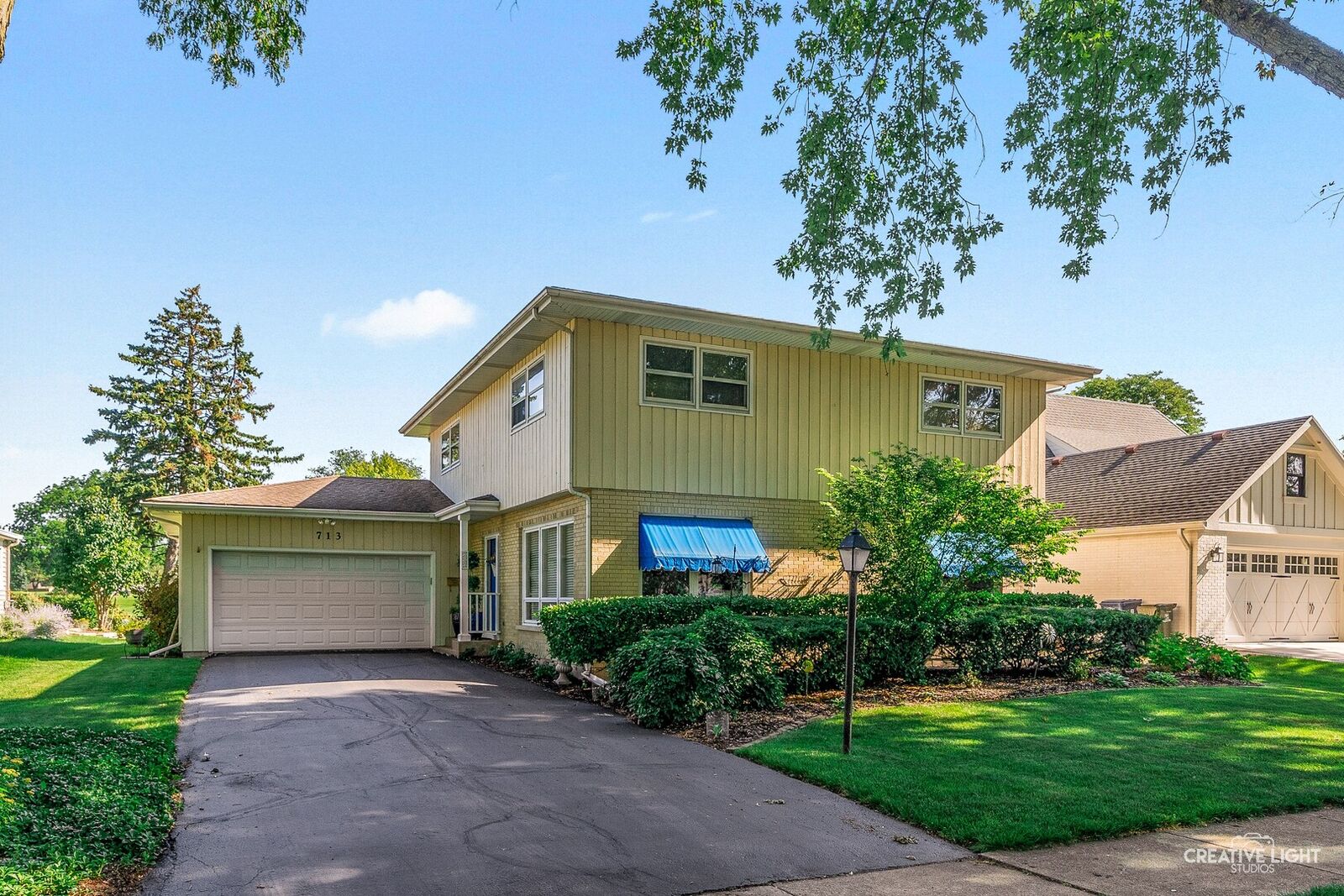 Property Photo:  713 Burning Tree Lane  IL 60563 