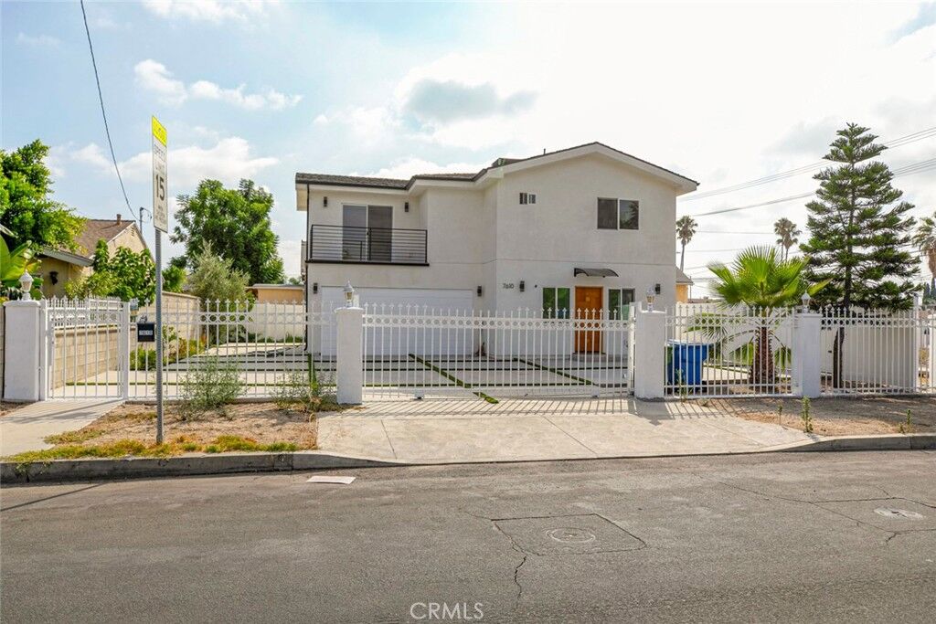 Property Photo:  7610 Gentry Ave  CA 91605 