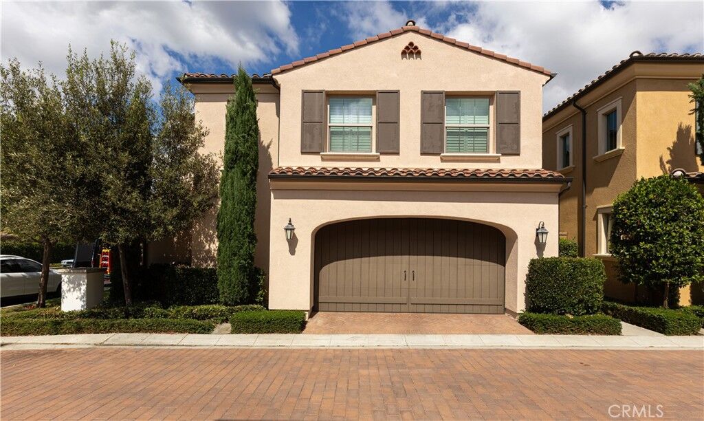 Property Photo: 153 Hargrove CA 92620
