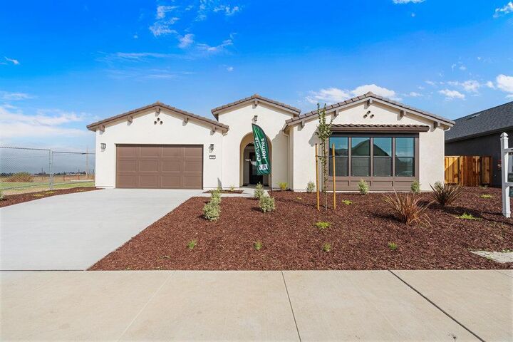 420 Maria 37  Hollister CA 95023 photo