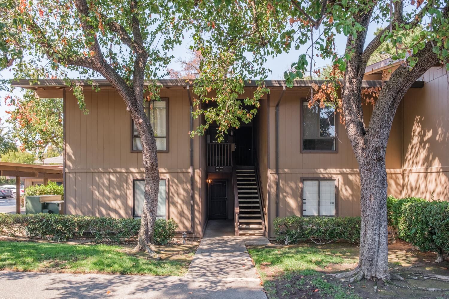 Property Photo:  2492 Larkspur Lane 200  CA 95825 