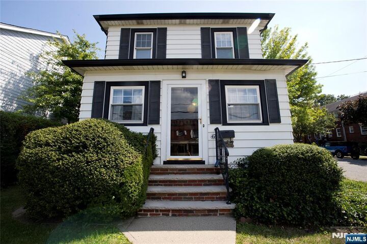 Property Photo:  47 Vanderburgh Avenue  NJ 07070 