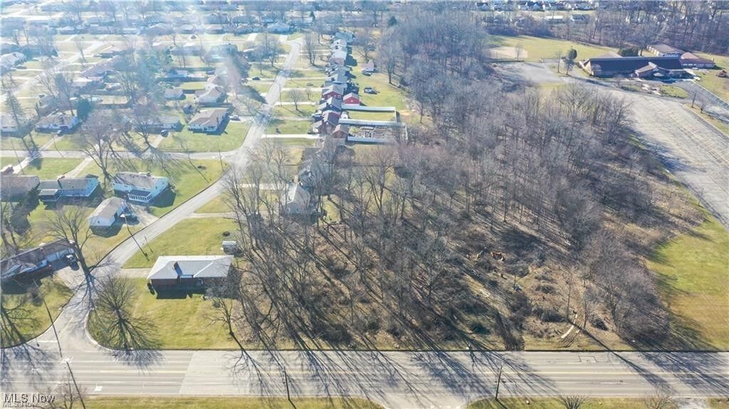 Property Photo:  902 S Meridian Road  OH 44509 