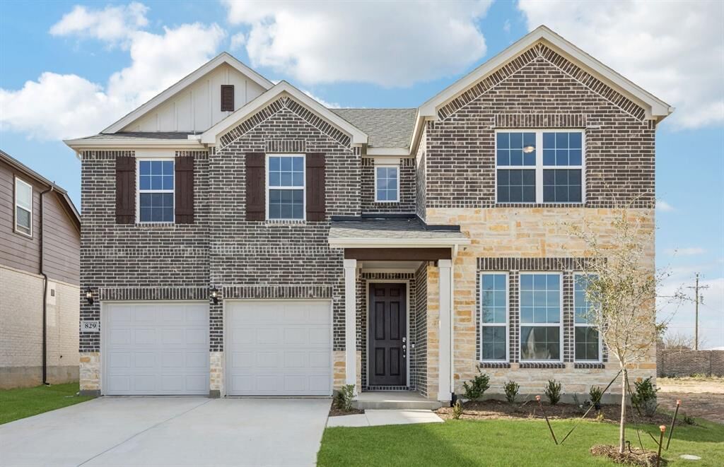 Property Photo:  829 Norfolk Lane  TX 76044 