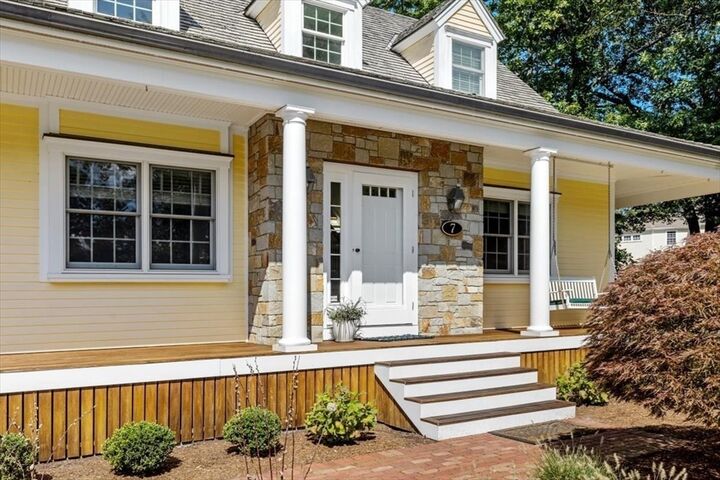7 Stevens Way  Hingham MA 02043 photo