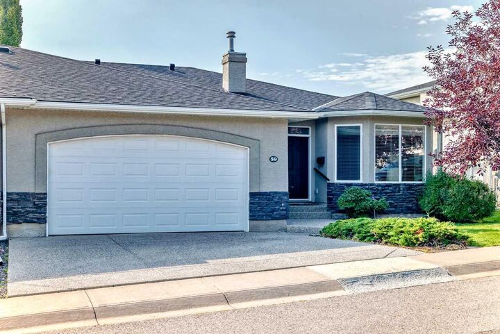 59 Elysian Crescent SW  Calgary AB T3H 0E7 photo