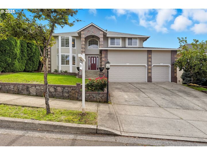 19707 SE 42nd St  Camas WA 98607 photo